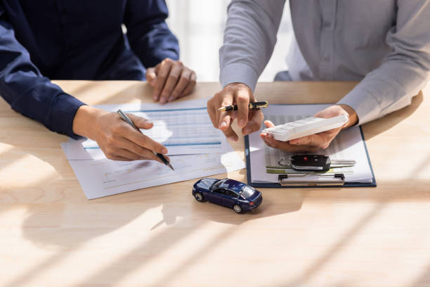 Save more on car insurance in Greenhills, OH